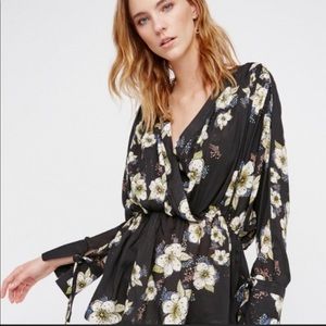Free People Tuscan Dreams Floral Tunic Size XS